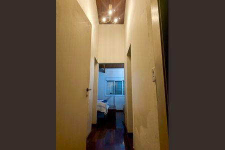 Casa à venda com 700m², 4 quartos e 2 vagas