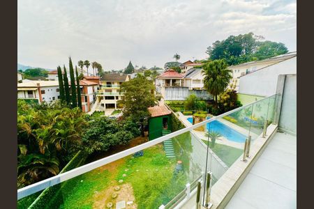 Casa à venda com 700m², 4 quartos e 2 vagas
