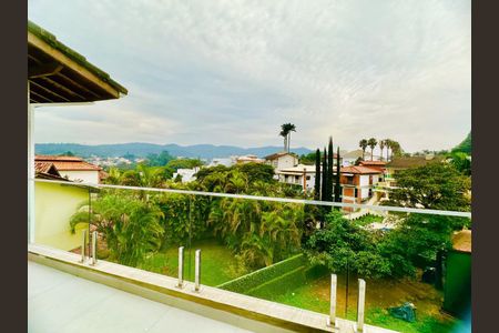 Casa à venda com 700m², 4 quartos e 2 vagas