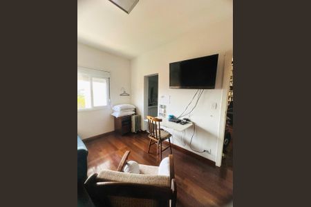 Casa à venda com 700m², 4 quartos e 2 vagas