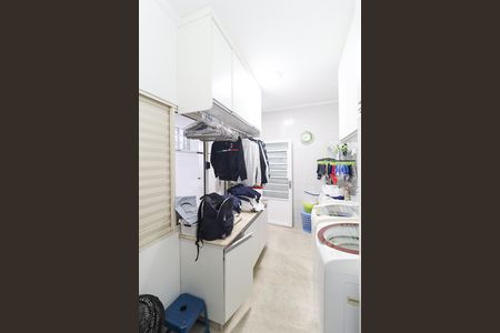 Casa à venda com 700m², 4 quartos e 2 vagas