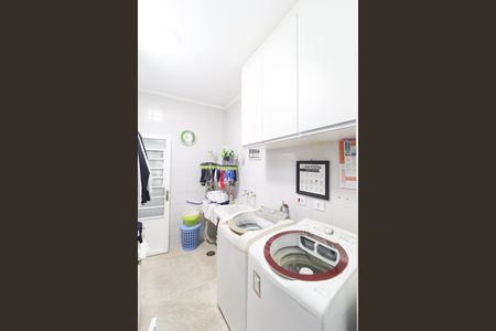 Casa à venda com 700m², 4 quartos e 2 vagas
