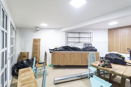 Casa à venda com 700m², 4 quartos e 2 vagas