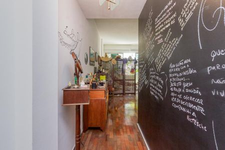 Apartamento à venda com 96m², 2 quartos e 1 vaga
