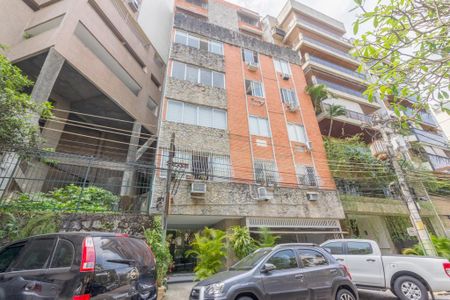 Apartamento à venda com 96m², 2 quartos e 1 vaga