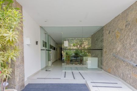 Apartamento à venda com 96m², 2 quartos e 1 vaga