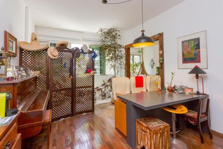 Apartamento à venda com 96m², 2 quartos e 1 vaga