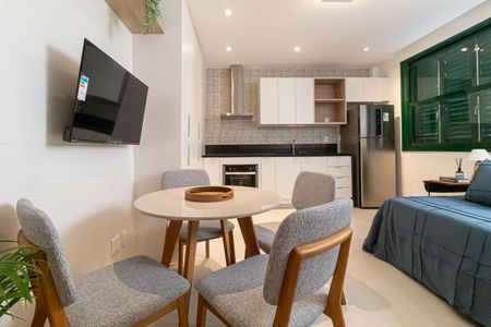 Apartamento à venda com 1 quarto, 27m² em Copacabana, Rio de Janeiro