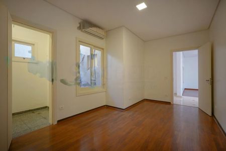 Casa à venda com 4 quartos, 465m² em Retiro Morumbi, São Paulo