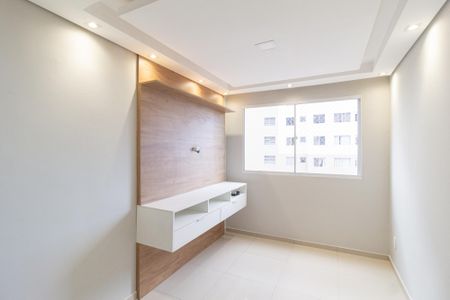 Sala de apartamento para alugar com 2 quartos, 42m² em Jardim Boa Vista (zona Oeste), Osasco