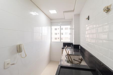 Apartamento para alugar com 42m², 2 quartos e sem vaga Apartamento para alugar com 42m², 2 quartos e sem vagaCozinha e área de serviço