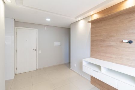 Sala de apartamento para alugar com 2 quartos, 42m² em Jardim Boa Vista (zona Oeste), Osasco