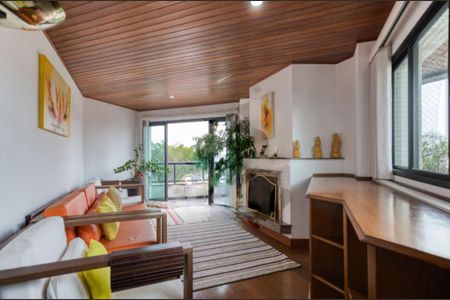 Apartamento à venda com 236m², 4 quartos e 3 vagas