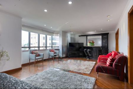 Apartamento à venda com 236m², 4 quartos e 3 vagas