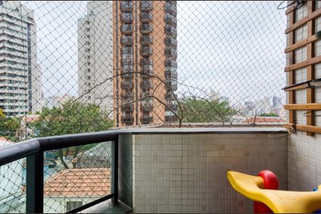 Apartamento à venda com 236m², 4 quartos e 3 vagas