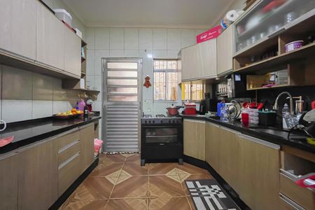 Casa à venda com 96m², 2 quartos e 3 vagas Casa à venda com 96m², 2 quartos e 3 vagasCozinha
