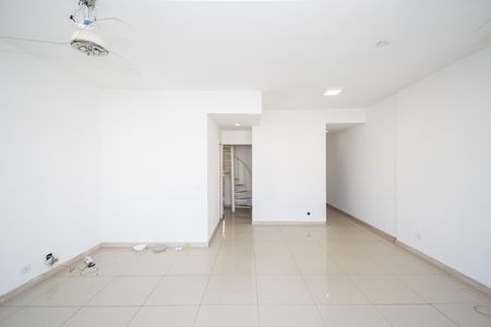 Apartamento à venda com 156m², 3 quartos e 1 vaga