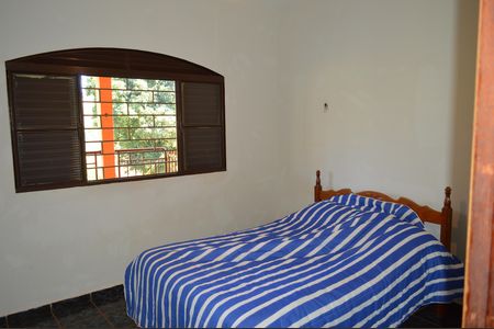 Casa para alugar com 300m², 4 quartos e 5 vagasSuíte 1