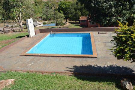 Casa para alugar com 300m², 4 quartos e 5 vagasPiscina