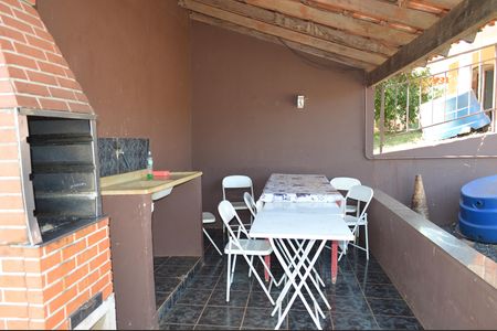 Casa para alugar com 300m², 4 quartos e 5 vagasChurrasqueira
