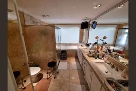 Casa à venda com 4 quartos, 586m² em Morumbi, São Paulo