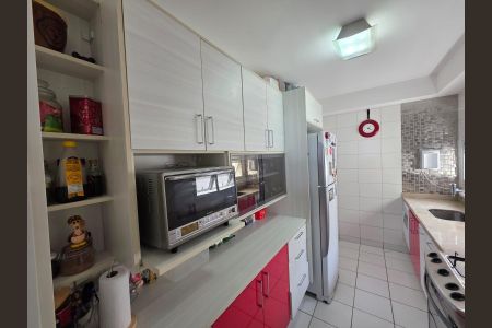 Apartamento à venda com 125m², 3 quartos e 2 vagas Apartamento à venda com 125m², 3 quartos e 2 vagasCozinha