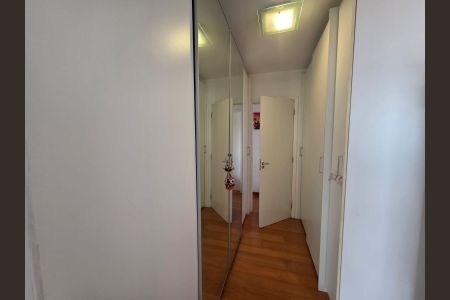 Apartamento à venda com 125m², 3 quartos e 2 vagas Apartamento à venda com 125m², 3 quartos e 2 vagasCorredor