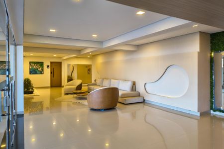 Apartamento para alugar com 200m², 3 quartos e 3 vagas Apartamento para alugar com 200m², 3 quartos e 3 vagasHall social