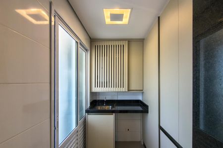 Apartamento para alugar com 200m², 3 quartos e 3 vagas Apartamento para alugar com 200m², 3 quartos e 3 vagasÁrea de Serviço