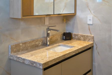 Apartamento para alugar com 200m², 3 quartos e 3 vagas Apartamento para alugar com 200m², 3 quartos e 3 vagasBanheiro da Suíte 2