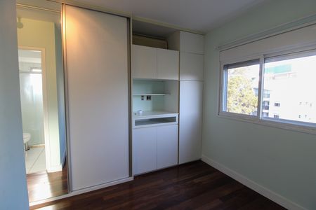 Apartamento à venda com 156m², 2 quartos e 3 vagas Apartamento à venda com 156m², 2 quartos e 3 vagasQuarto 1