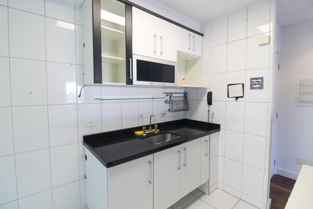 Apartamento à venda com 156m², 2 quartos e 3 vagas Apartamento à venda com 156m², 2 quartos e 3 vagasCozinha