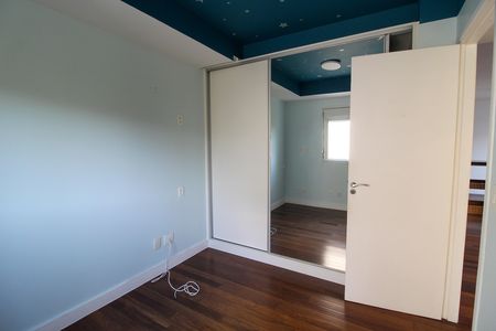 Apartamento à venda com 156m², 2 quartos e 3 vagas Apartamento à venda com 156m², 2 quartos e 3 vagasQuarto 2