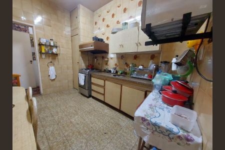 Apartamento à venda com 126m², 3 quartos e sem vaga