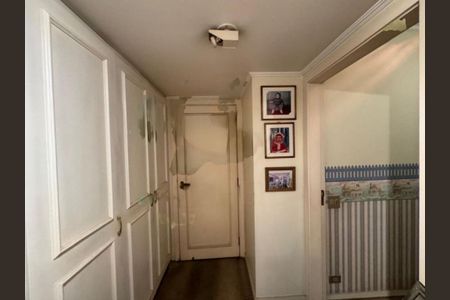Apartamento à venda com 193m², 4 quartos e 3 vagas