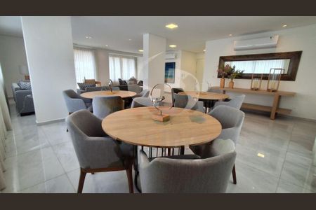 Apartamento à venda com 45m², 1 quarto e 2 vagas