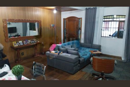 Casa à venda com 3 quartos, 220m² em Jardim Santa Helena, São Paulo