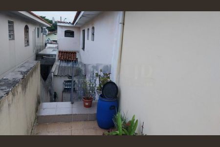 Casa à venda com 3 quartos, 220m² em Jardim Santa Helena, São Paulo
