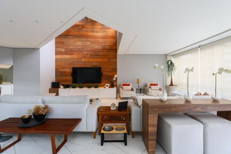 Sala de apartamento à venda com 3 quartos, 287m² em Vila Suzana, São Paulo