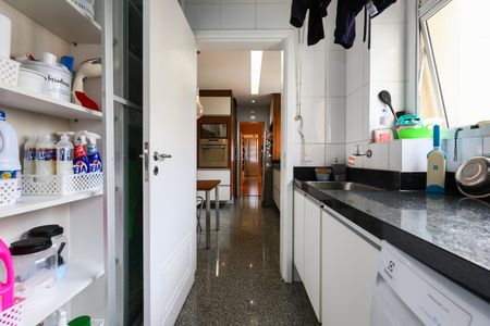 Apartamento à venda com 287m², 3 quartos e 5 vagasÁrea de Serviço