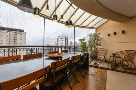 Apartamento à venda com 287m², 3 quartos e 5 vagasCobertura