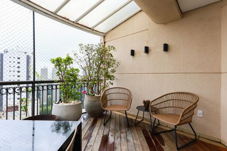 Apartamento à venda com 287m², 3 quartos e 5 vagasCobertura