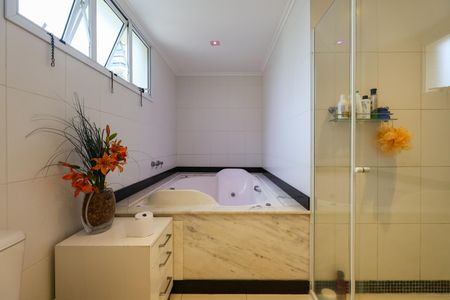 Apartamento à venda com 287m², 3 quartos e 5 vagasBanheiro da Suíte 3