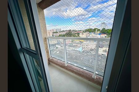 Apartamento à venda com 59m², 2 quartos e 1 vaga Apartamento à venda com 59m², 2 quartos e 1 vagaFoto15_Suite_Varnda - Carlos Henrique Dias Araújo.jpg