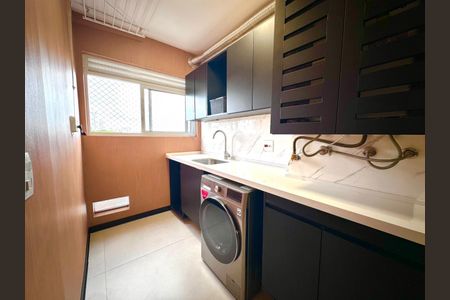 Apartamento à venda com 59m², 2 quartos e 1 vaga Apartamento à venda com 59m², 2 quartos e 1 vagaFoto09_Area de Serviço - Carlos Henrique Dias Araújo.jpg