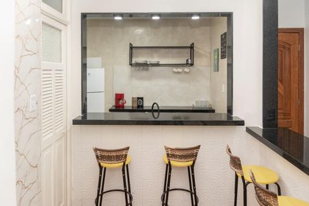 Apartamento à venda com 2 quartos, 54m² em Copacabana, Rio de Janeiro