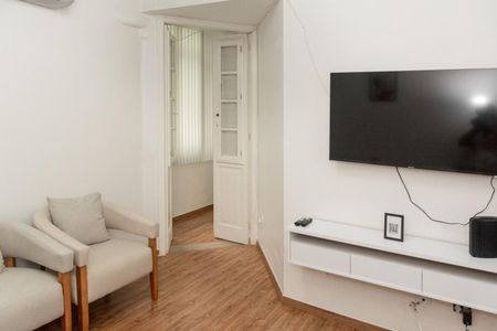 Apartamento à venda com 2 quartos, 54m² em Copacabana, Rio de Janeiro