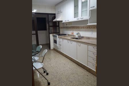 Apartamento à venda com 3 quartos, 190m² em Vila Monte Alegre, São Paulo