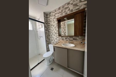 Banheiro de apartamento para alugar com 3 quartos, 84m² em Jardim Vera Cruz, Sorocaba