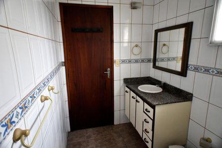 Casa à venda com 146m², 3 quartos e 3 vagas Casa à venda com 146m², 3 quartos e 3 vagasBanheiro da Suíte